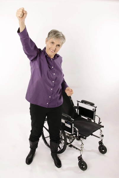 Dr. Terry Wahls next to wheelchair